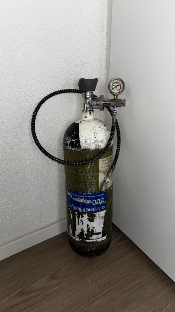 Compleet vulpakket - PCP Luchtbuks - Carbon - 6L 300 bar!, Sport en Fitness, Schietsport-accessoires, Ophalen of Verzenden, Zo goed als nieuw