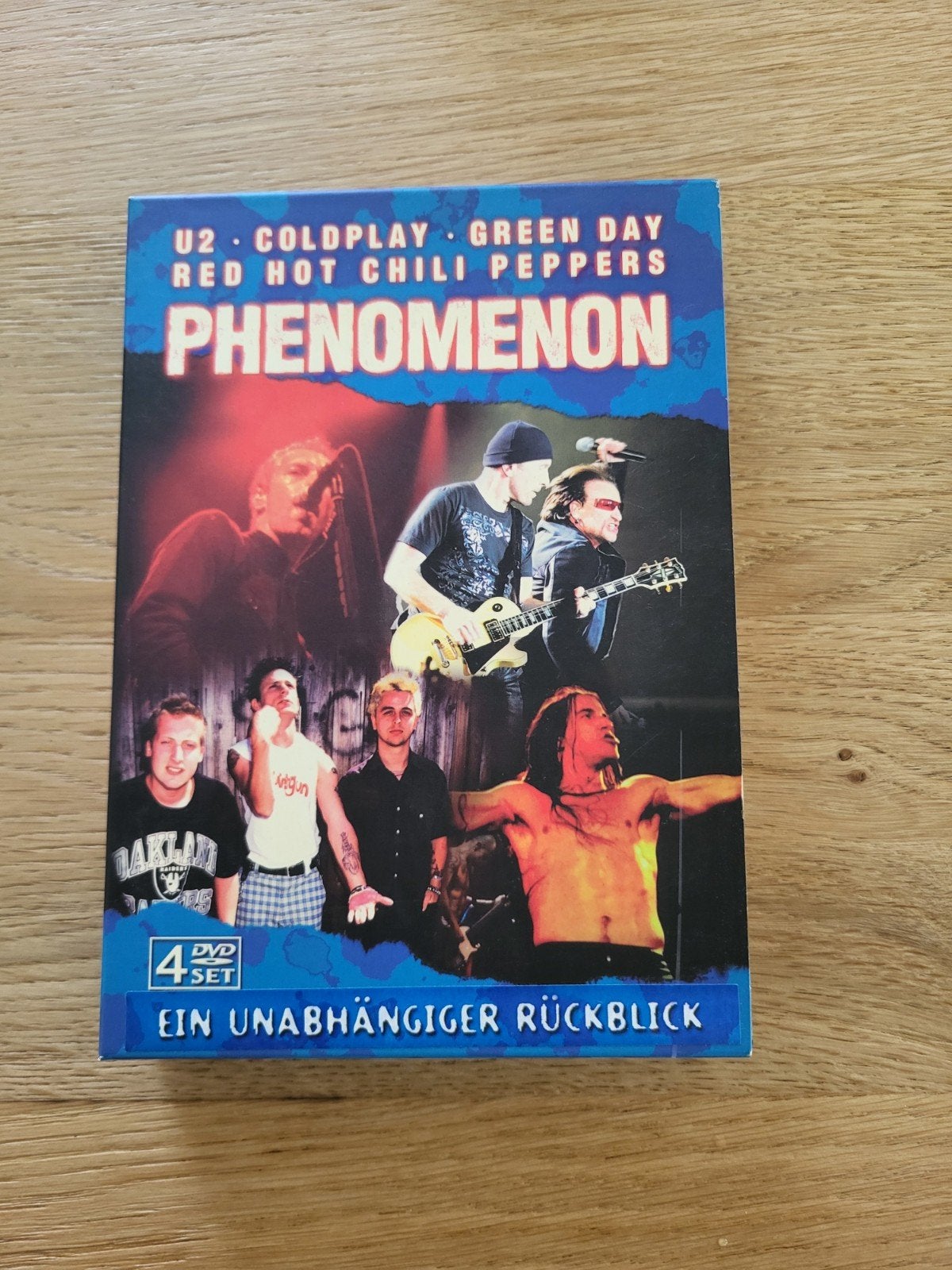 Phenomenon: U2, Coldplay, Green Day, RedHotChiliPeppers DVD, Ophalen of Verzenden, Zo goed als nieuw, Muziek en Concerten, Boxset