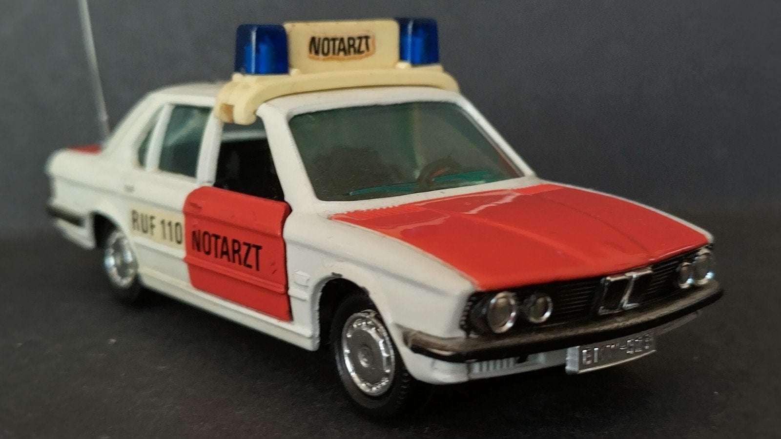 BMW 5 Serie.E28 Notarzt 1:43 Gama Pol, Auto, Verzenden, ., Nieuw