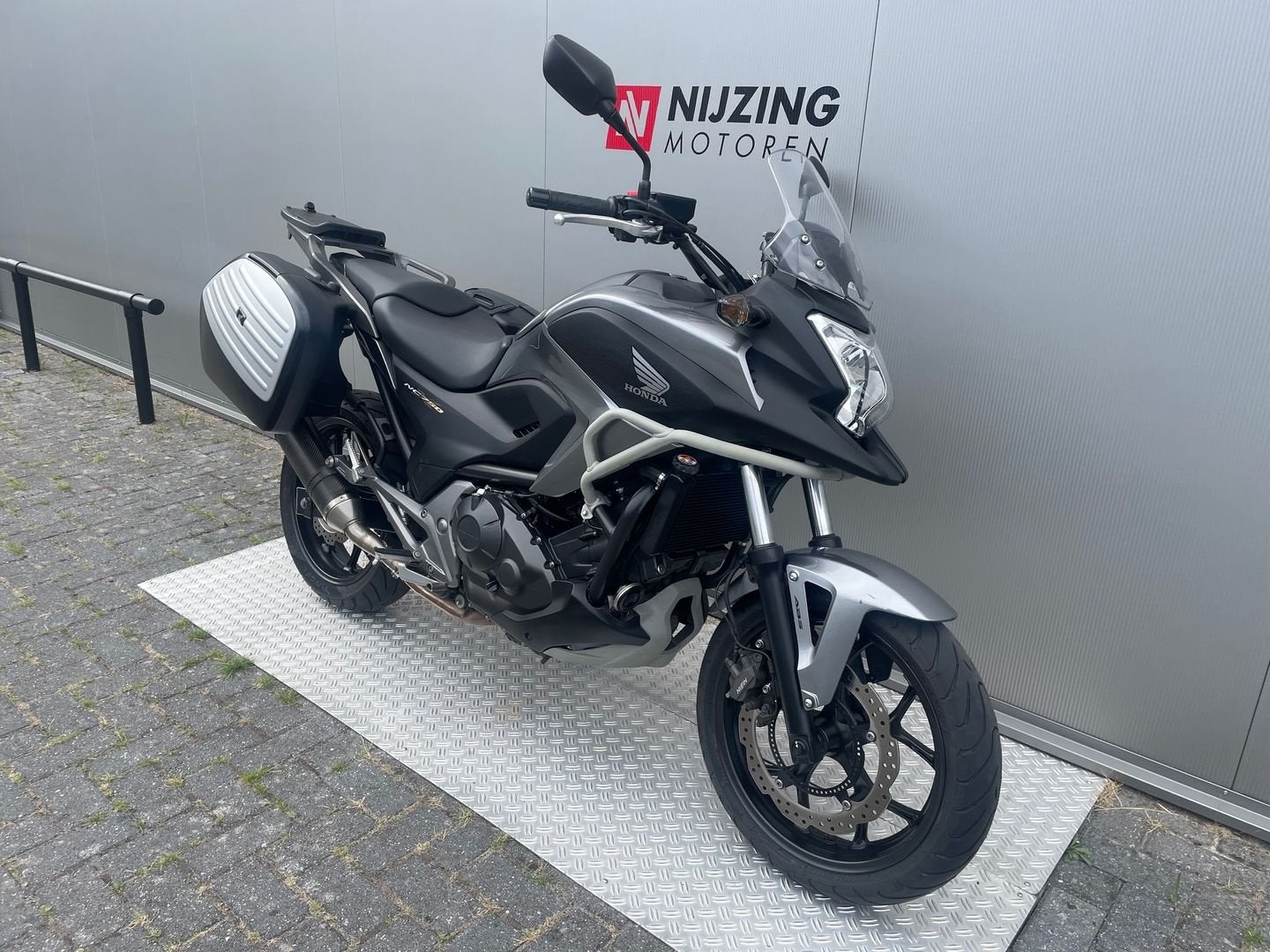 HONDA NC 750 X ABS (bj 2015), HONDA, 4 cilinders, Bedrijf, Onbekend