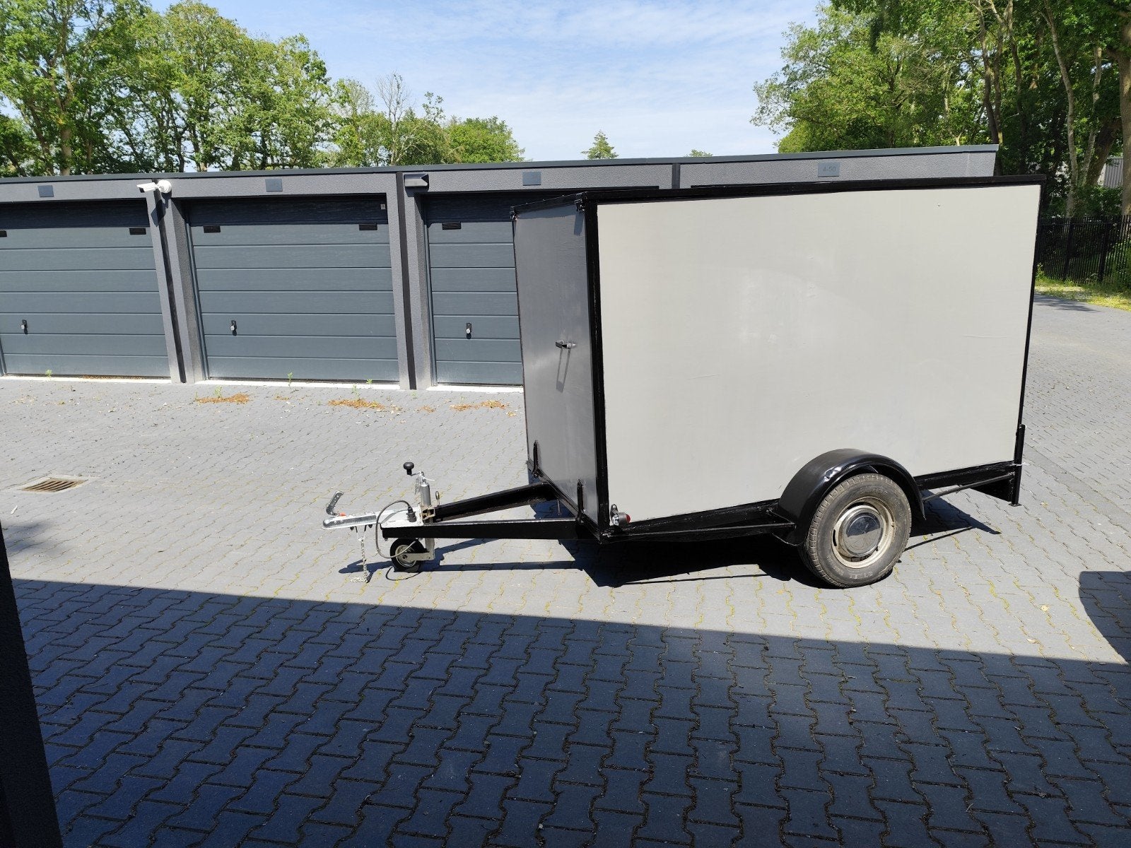 Gesloten aanhangwagen compleet gerestaureerd., Auto diversen, Aanhangers en Bagagewagens, Ophalen, Nieuw
