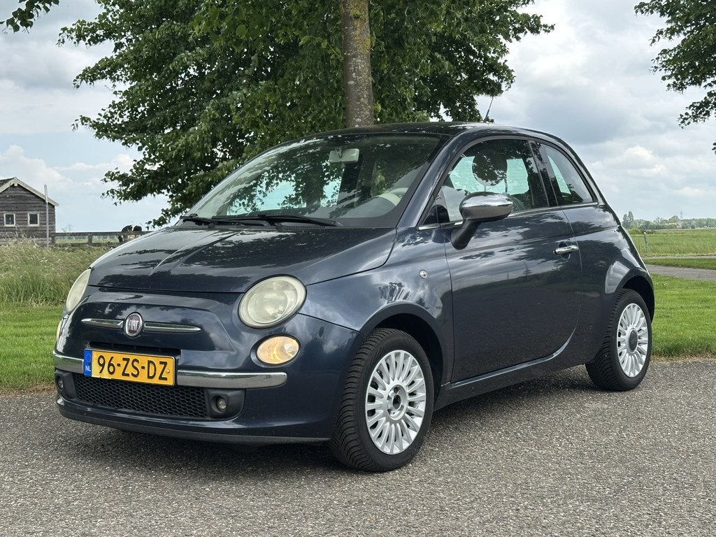 Fiat 500 1.4-16V Lounge NAP * NL Auto (bj 2007), Auto's, Voorwielaandrijving, Gebruikt, 31 €/maand, 4 cilinders