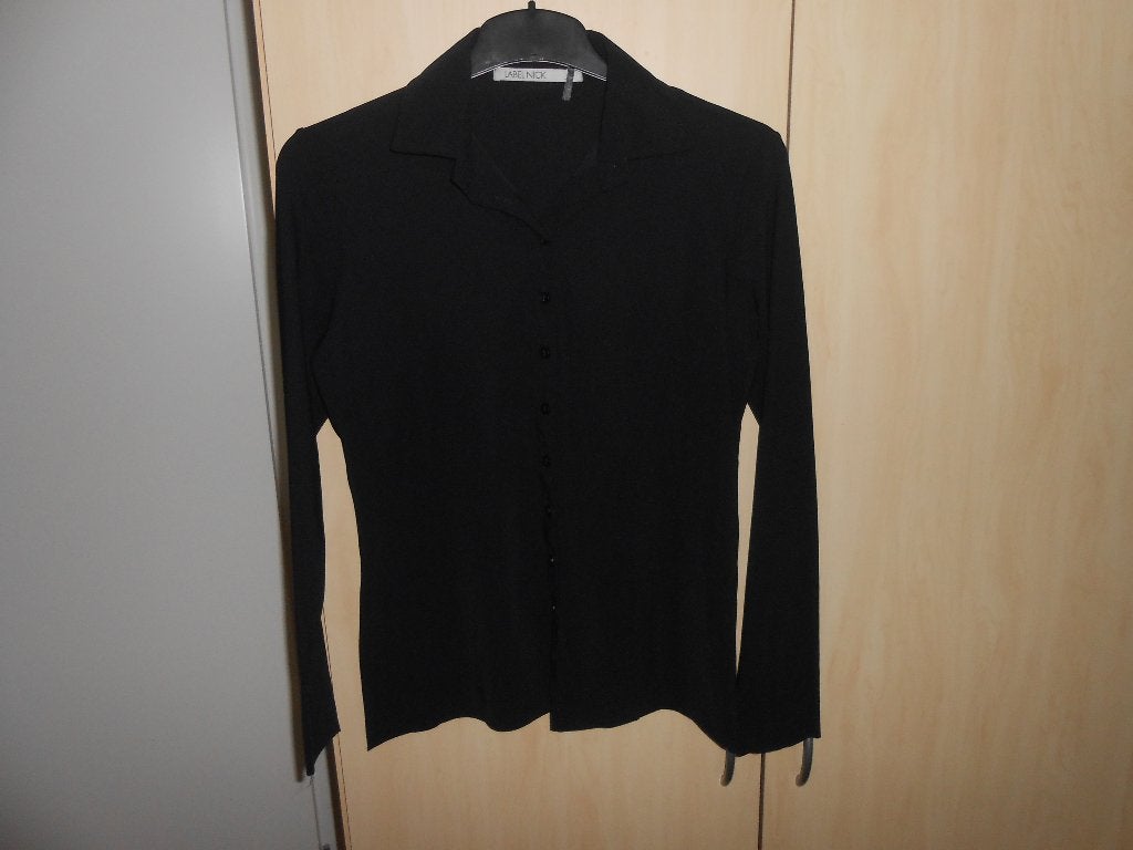Mooie zwarte blouse maat S Label Nick travel stof z.g.a.n., Kleding | Dames, Label Nick, Zwart, Ophalen of Verzenden, Zo goed als nieuw
