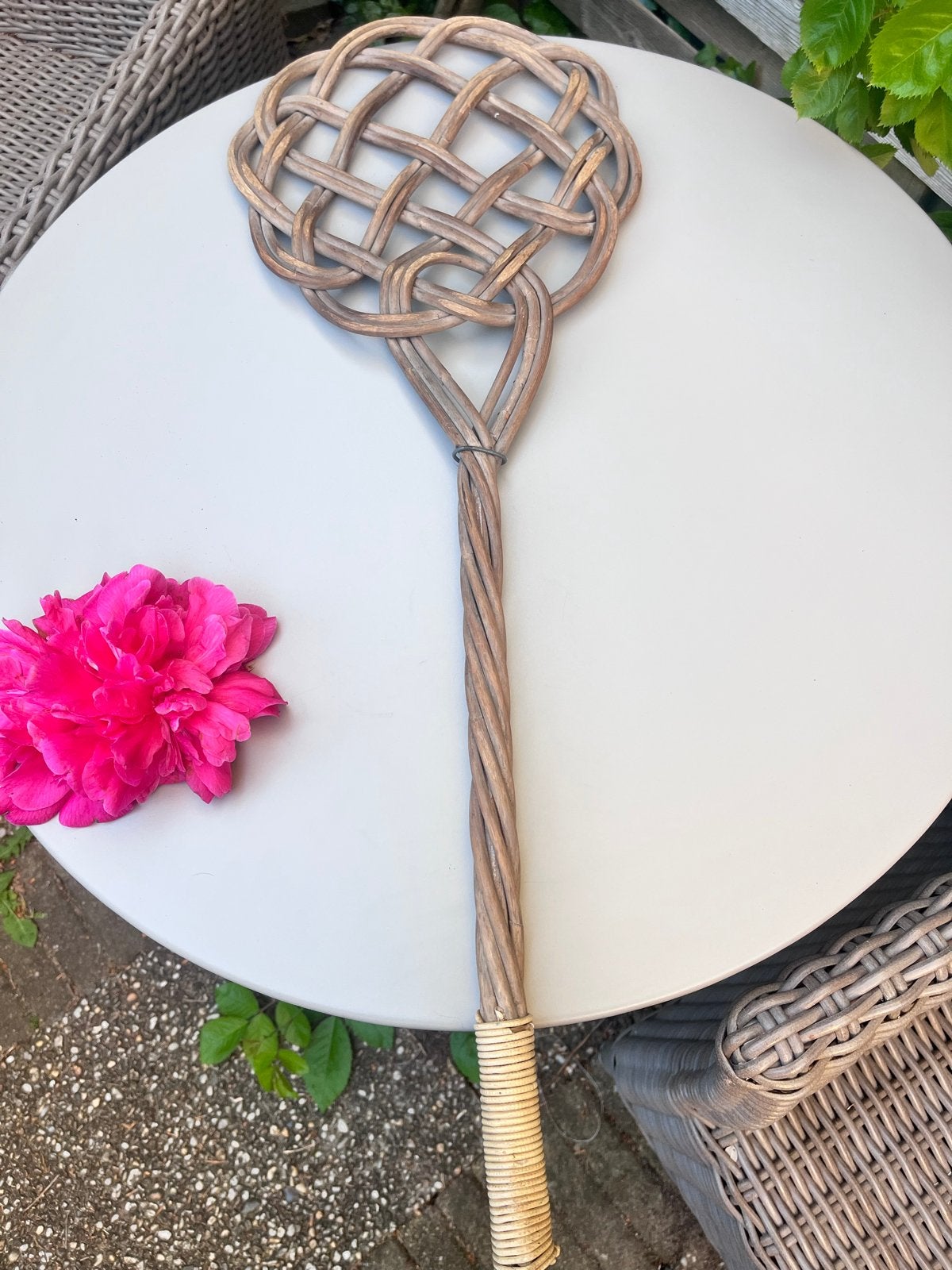 Vintage rotan mattenklopper - decoratief en functioneel, Ophalen