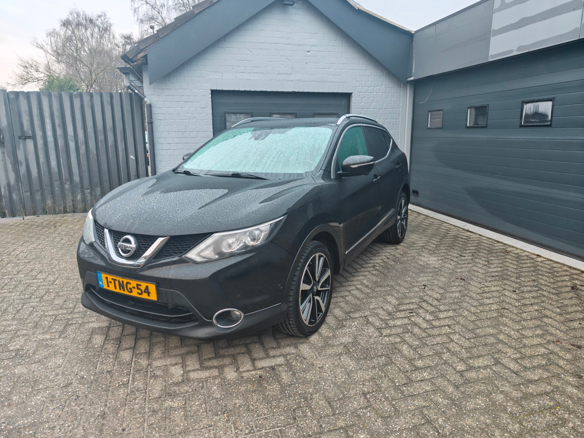 Nissan Qashqai 1.2 Tekna,Panoramadak,Leder,360 Camera,Cruise, Auto's, Voorwielaandrijving, Euro 5, Gebruikt, Zwart