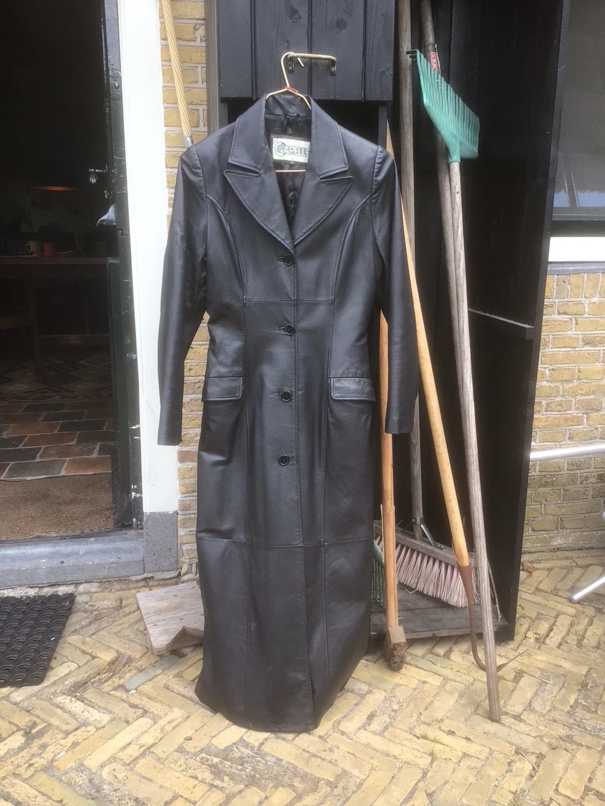 Lange zwarte leren jas - Maat 34 (XS), Ophalen, Gedragen, Maat 34 (XS) of kleiner, Zwart