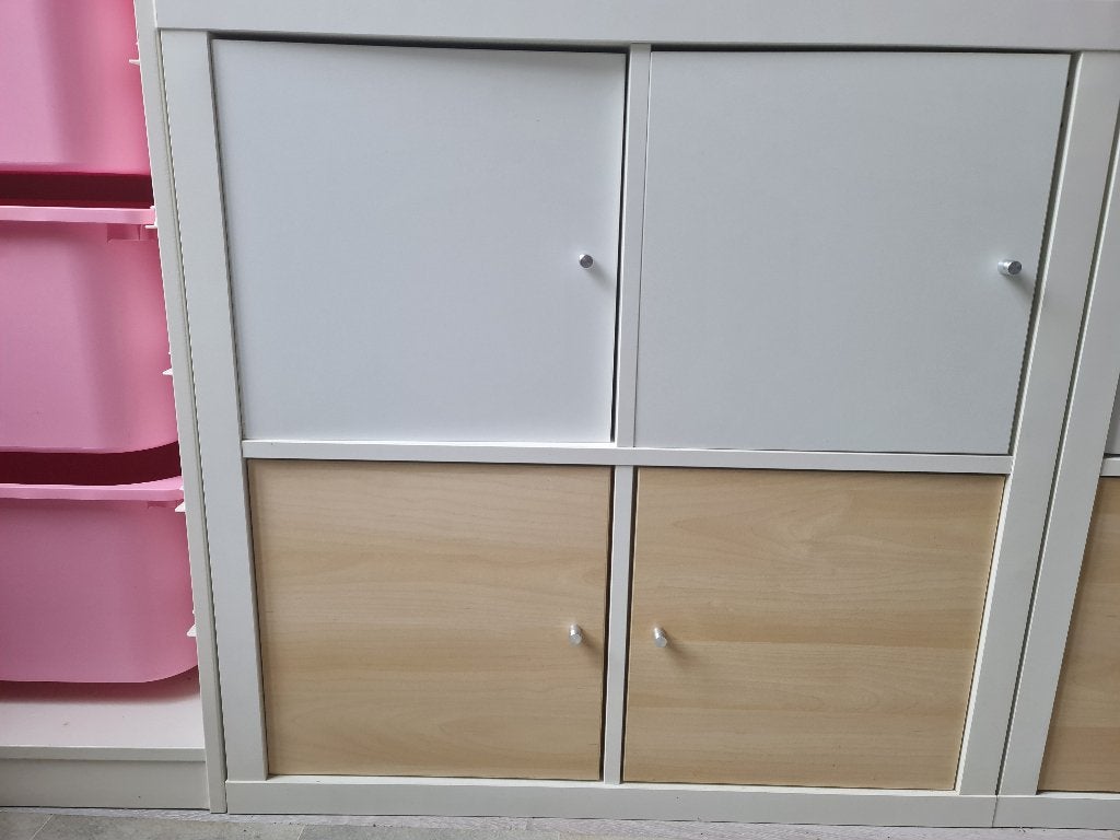 Ikea Kallax kast met deur,opbergbox, Ophalen of Verzenden, Zo goed als nieuw