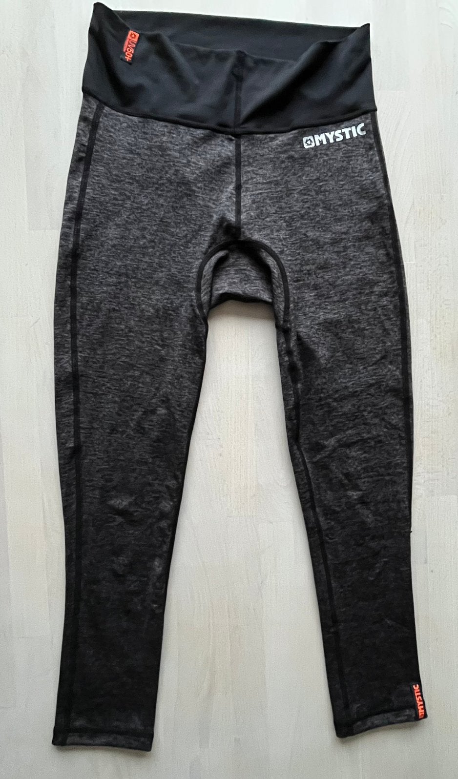Mystic grijze sportlegging met UV-bescherming maat M, Ophalen of Verzenden, Zo goed als nieuw, Kleding, Overige merken