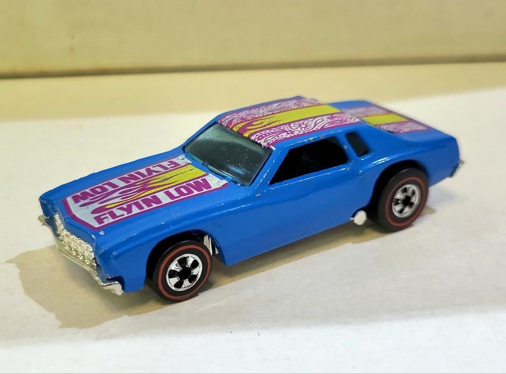Hot Wheels Redline Monte Carlo Stocker "Flyin Low" Colors, Ophalen of Verzenden, Gebruikt, Auto