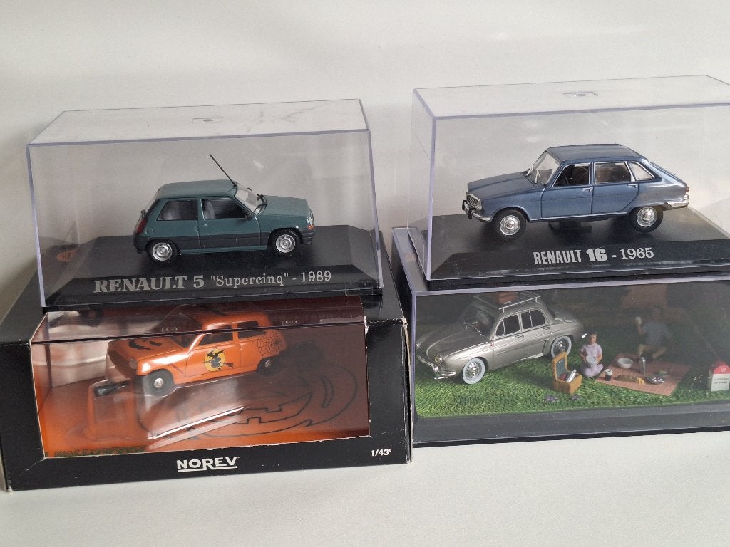 4x Renault Super 5 Halloween Renault 16  Renault Ondine 1/43, Hobby en Vrije tijd, Modelauto's | 1:43, Ophalen of Verzenden, Zo goed als nieuw