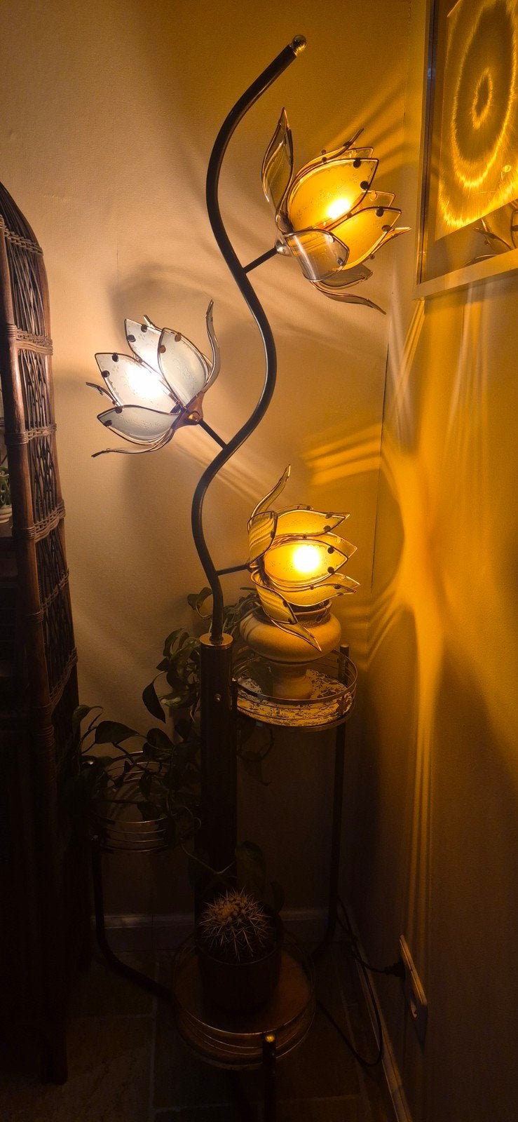 Prachtige Lotus Vloerlamp 3 Lichtpunten, Ophalen