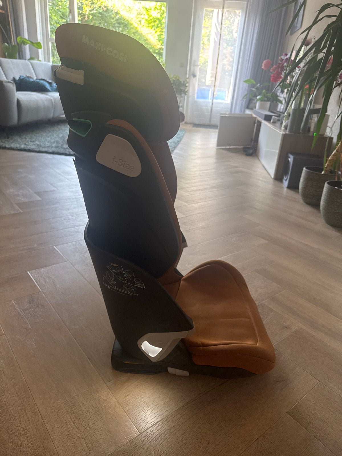 Maxi-Cosi Kore Pro i-Size autostoel - cognac, Ophalen, Autogordel of Isofix, Gebruikt, 15 t/m 36 kg