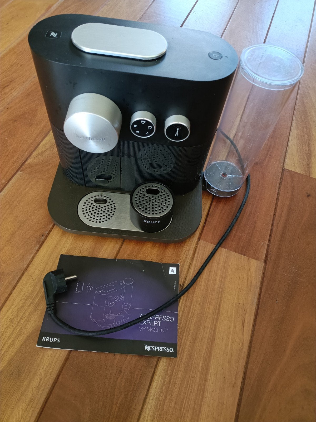 Krups Nespresso Expert XN600 koffiemachine., Gebruikt, Koffiemachine, Ophalen of Verzenden, 1 kopje