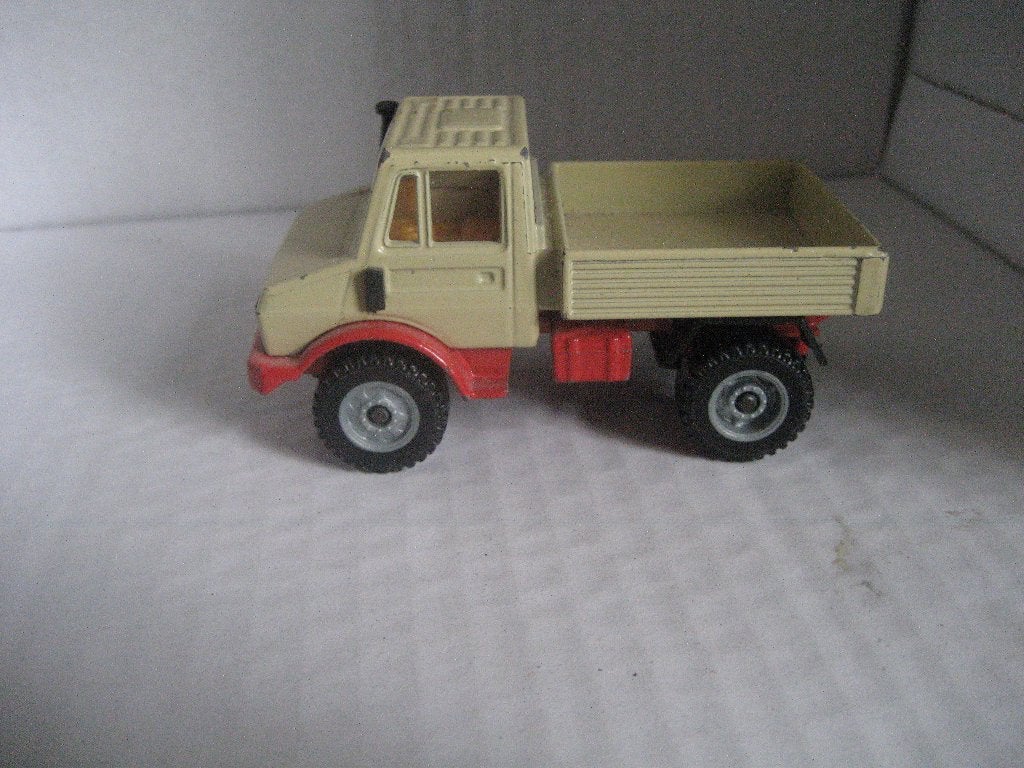 Siku Mercedes Unimog U1500, Ophalen of Verzenden, Zo goed als nieuw, Bus of Vrachtwagen, SIKU
