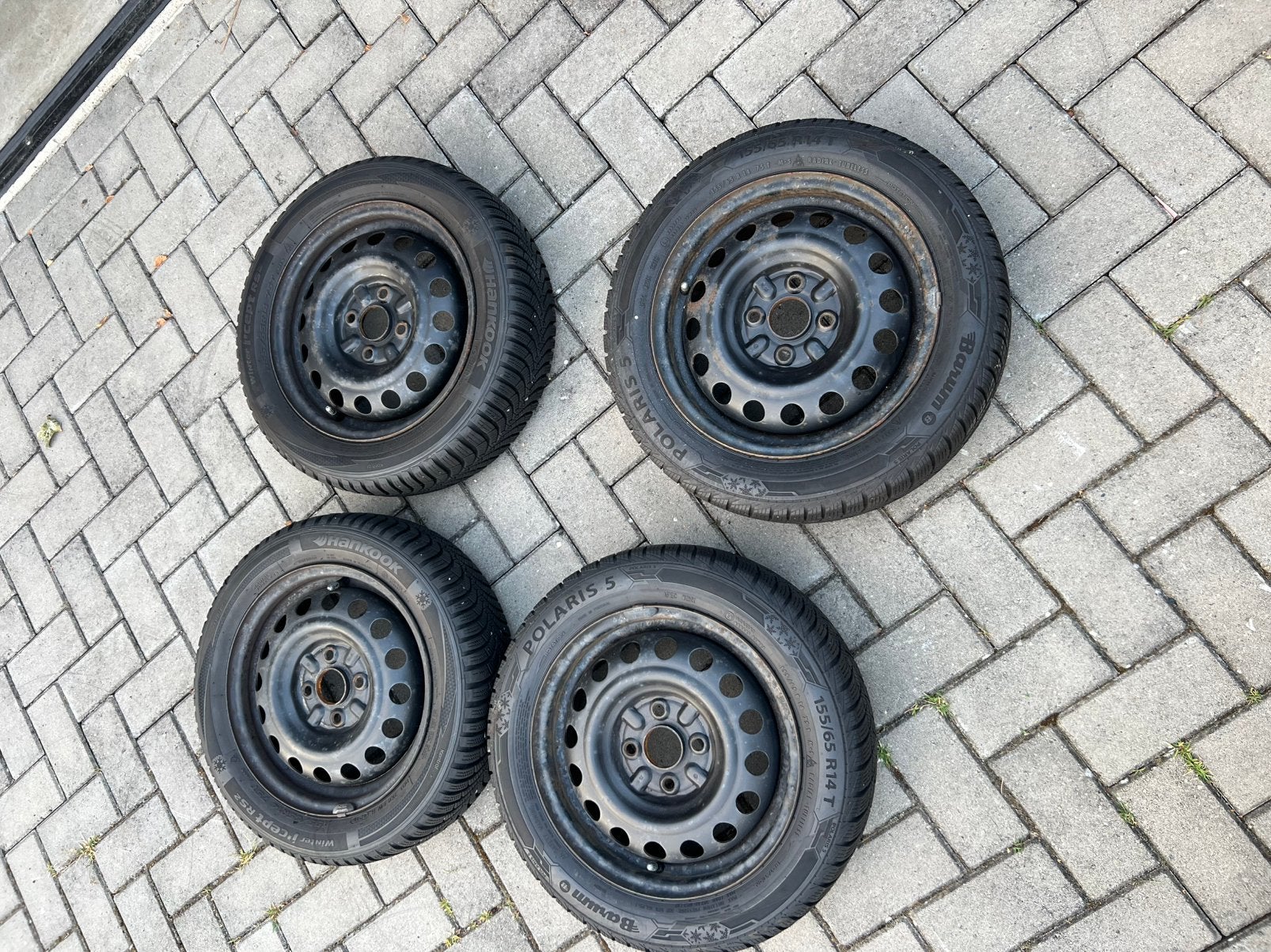 Winterbanden 155/65R15 4x100, Ophalen of Verzenden, Zo goed als nieuw