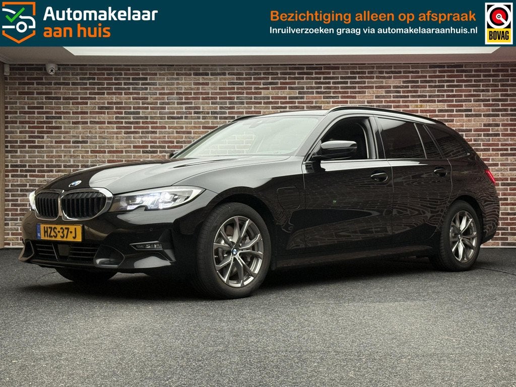 BMW 3-serie Touring 330e Business Edition Plus, Auto's, BMW, 1998 cc, Achterwielaandrijving, Gebruikt, 4 cilinders
