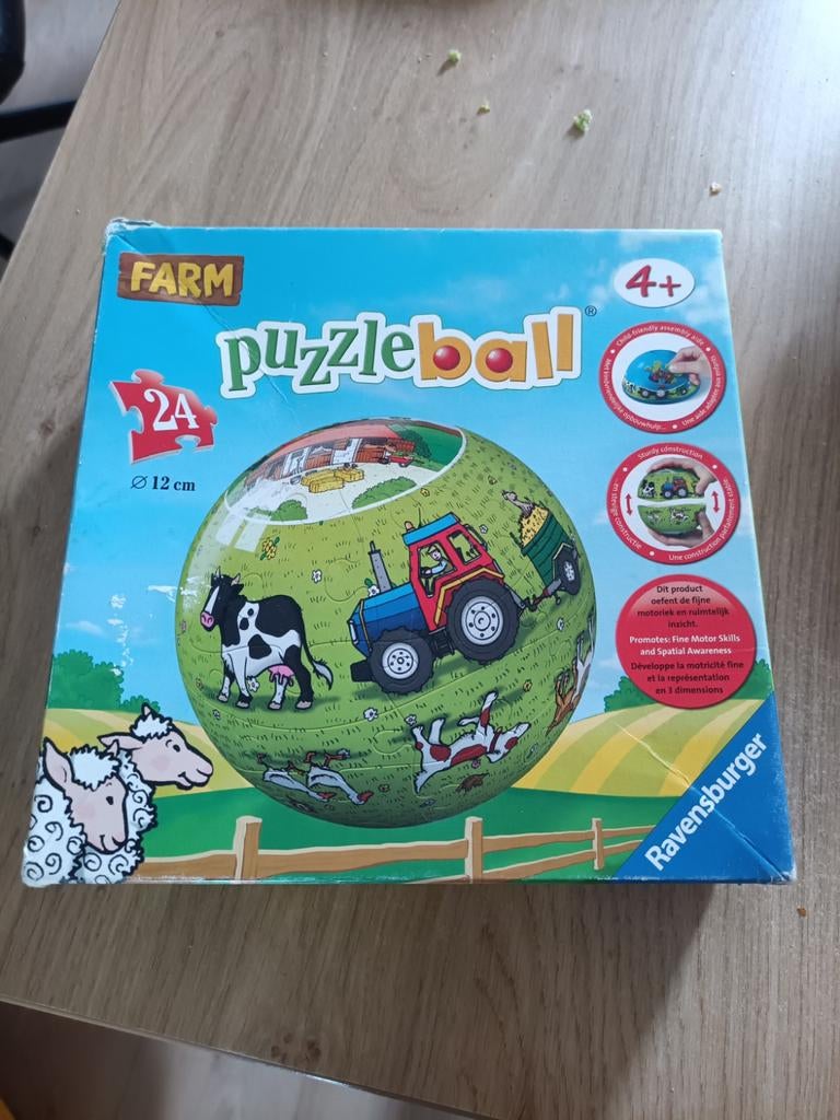 Ravensburger Puzzleball Boerderij 24 stukjes, Ophalen