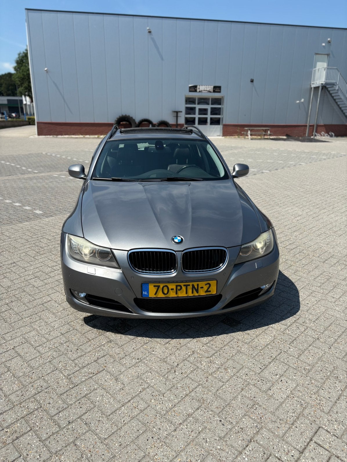 BMW 3-Serie 2.0 318 I Touring AUT 2010 Grijs, Auto's, BMW, Automaat, 1995 cc, 1435 kg, Particulier