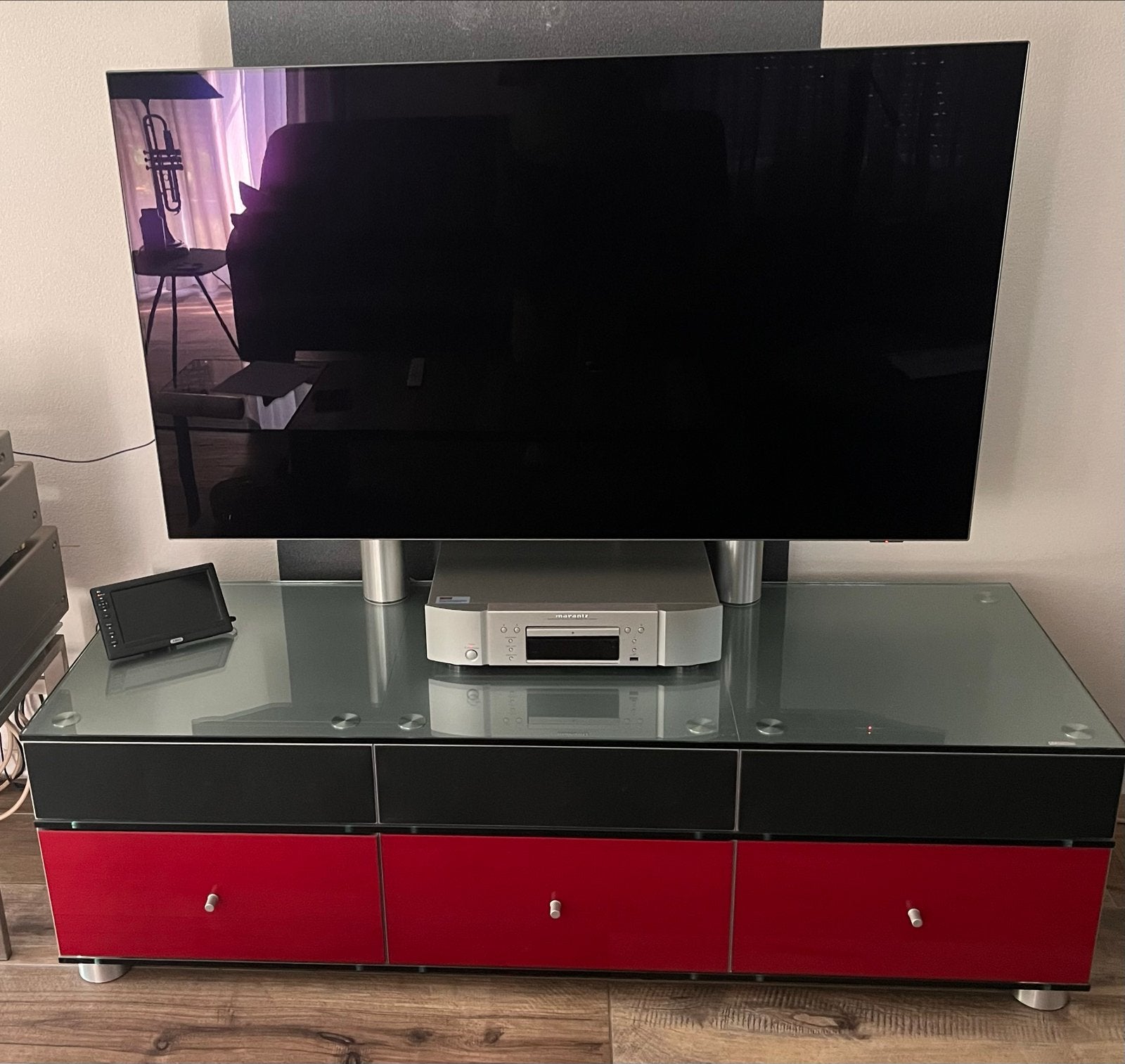 Spectral TV-meubel met ingebouwde soundbar, Ophalen, Zo goed als nieuw