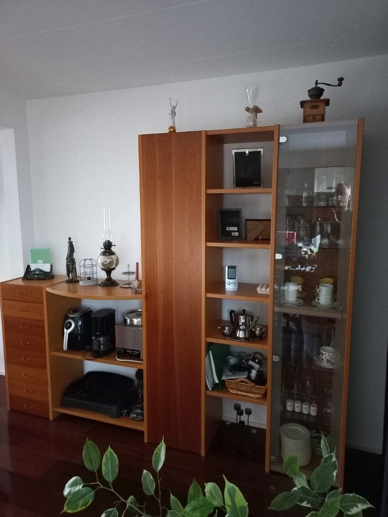 Woonkamerkast, Ophalen, Gebruikt, Overige materialen, Met deur(en)