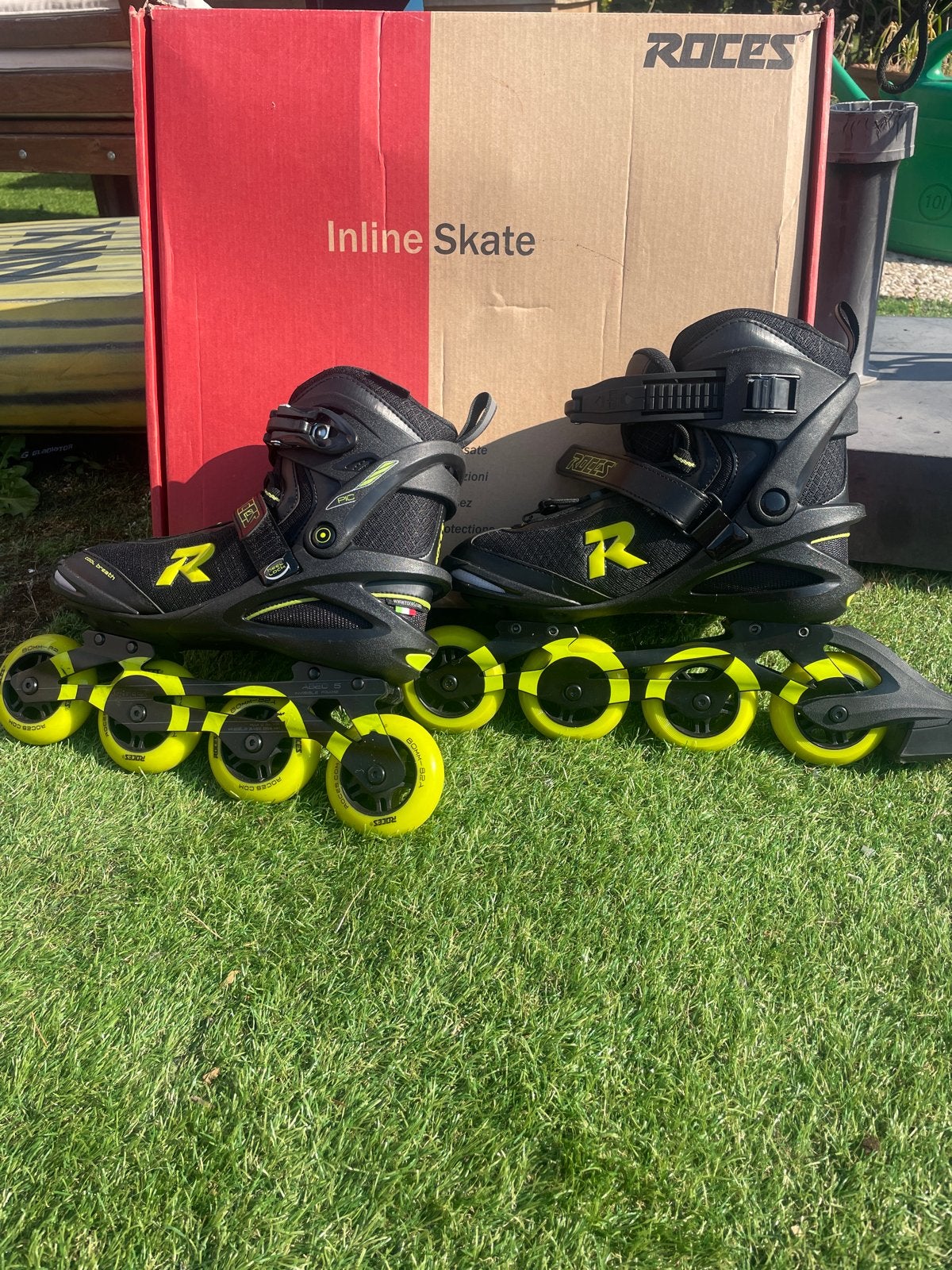 Skeelers Roces maten 42, 44 of 45 - Zo goed als nieuw, Ophalen, Zo goed als nieuw, Inline skates 4 wielen, Heren