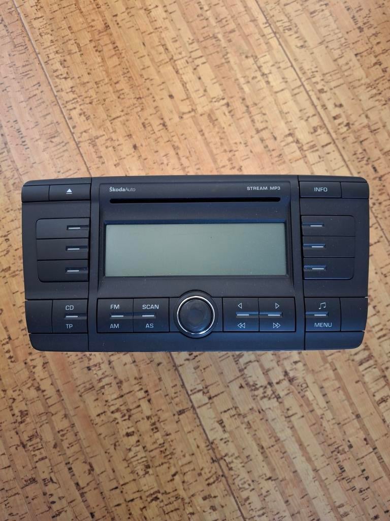 Skoda Auto Stream MP3 Radio CD-speler, Ophalen of Verzenden, Gebruikt