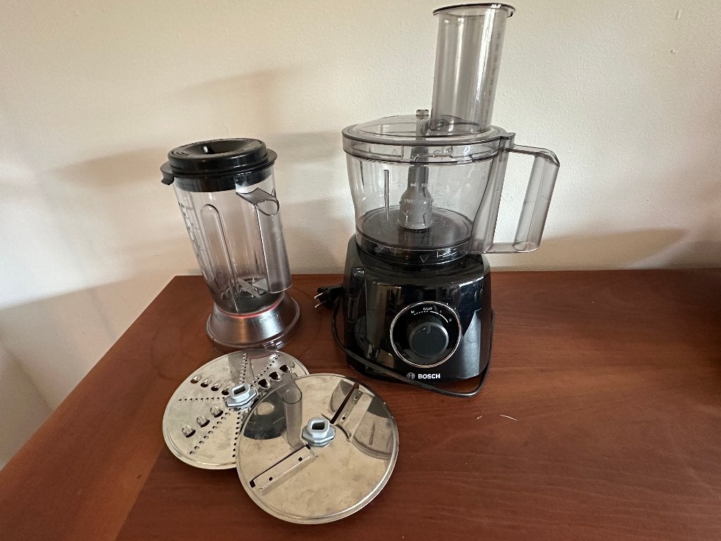 Bosch MultiTalent 3 Foodprocessor 800W, Gebruikt, 3 snelheden of meer, Ophalen of Verzenden, 2 tot 3 liter