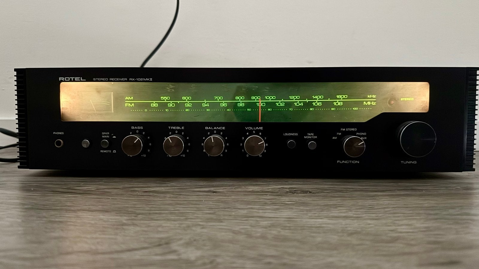 Rotel RX-102MKII Stereo Receiver - Vintage Audio, Zo goed als nieuw, 60 tot 120 watt, Stereo, Ophalen