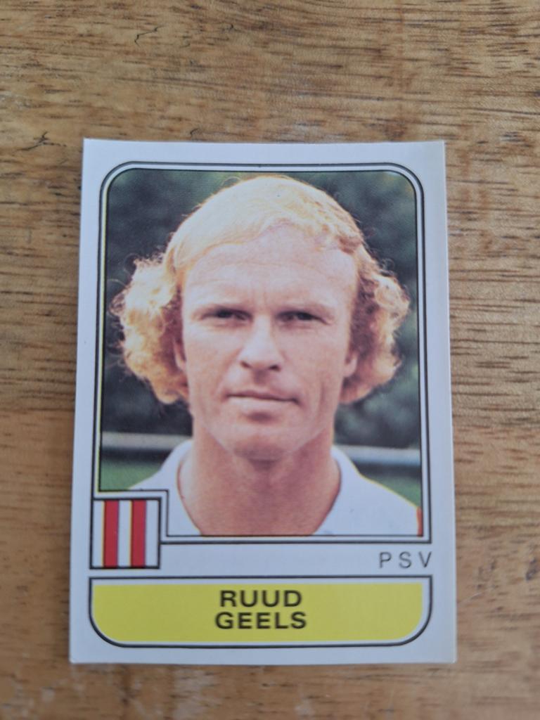 Voetbal 82 Panini Plaatje Ruud Geels PSV #249, Ophalen of Verzenden