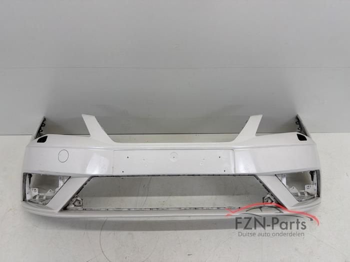 Seat Leon 5F Facelift Voorbumper Wit KLS, Ophalen of Verzenden, Gebruikt, Voor, Bumper