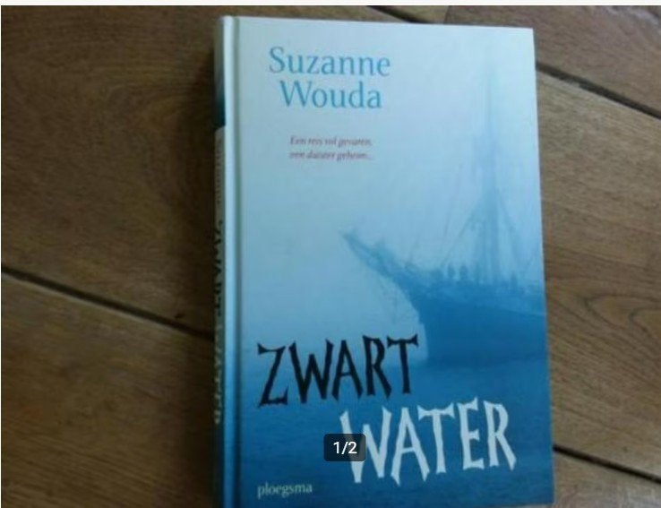 Suzanne Wouda, Zwart water, Ophalen of Verzenden, Zo goed als nieuw