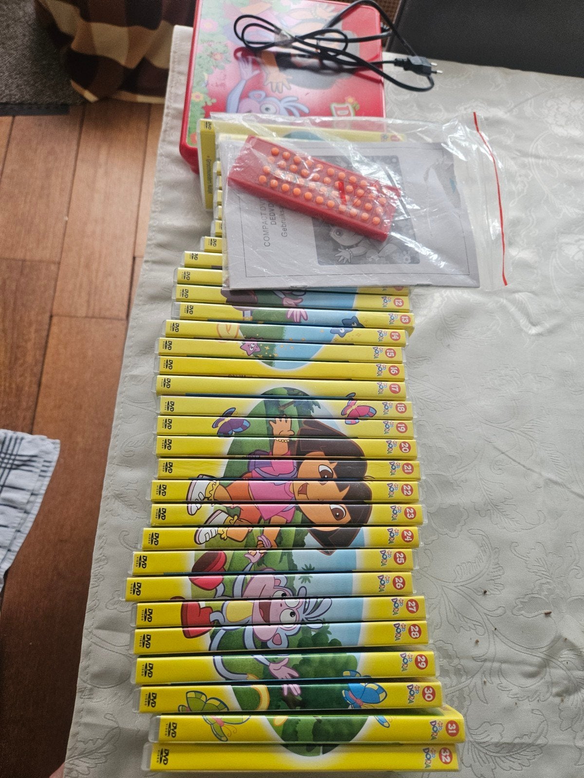 Dora the Explorer DVD Collectie met DVD Speler, Cd's en Dvd's, Dvd's | Kinderen en Jeugd, Ophalen of Verzenden