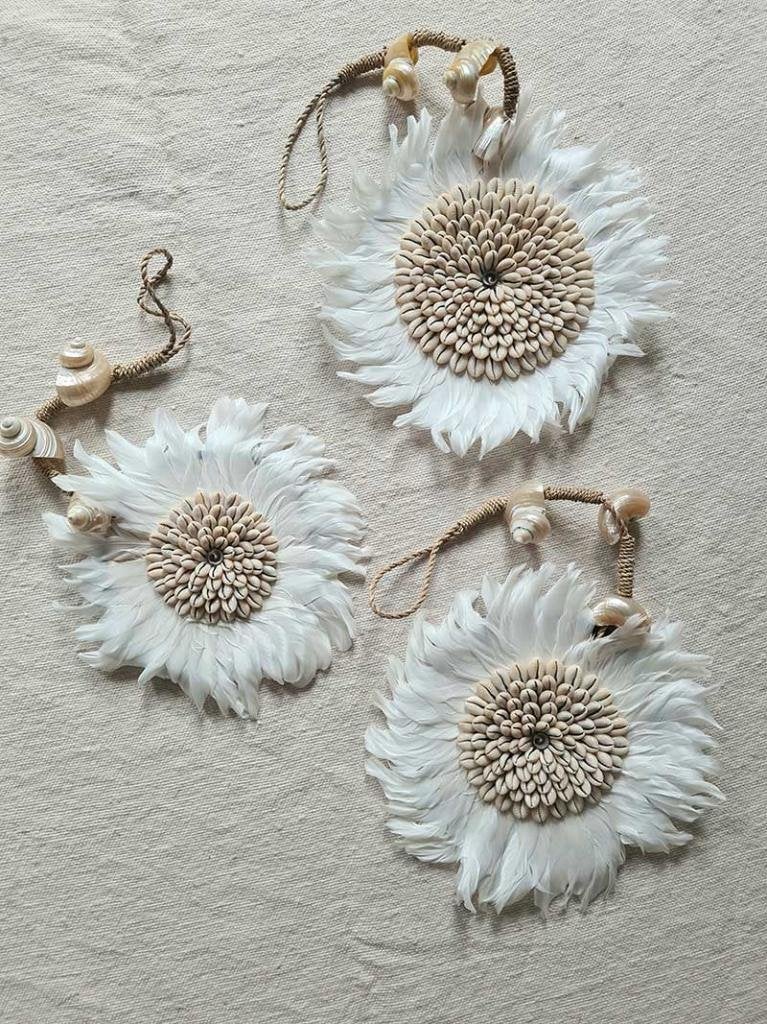 Veren schelpen hanger Bulu 2 uit Bali, 30 cm, 30 cm, Ophalen of Verzenden, Natuurlijk materiaal