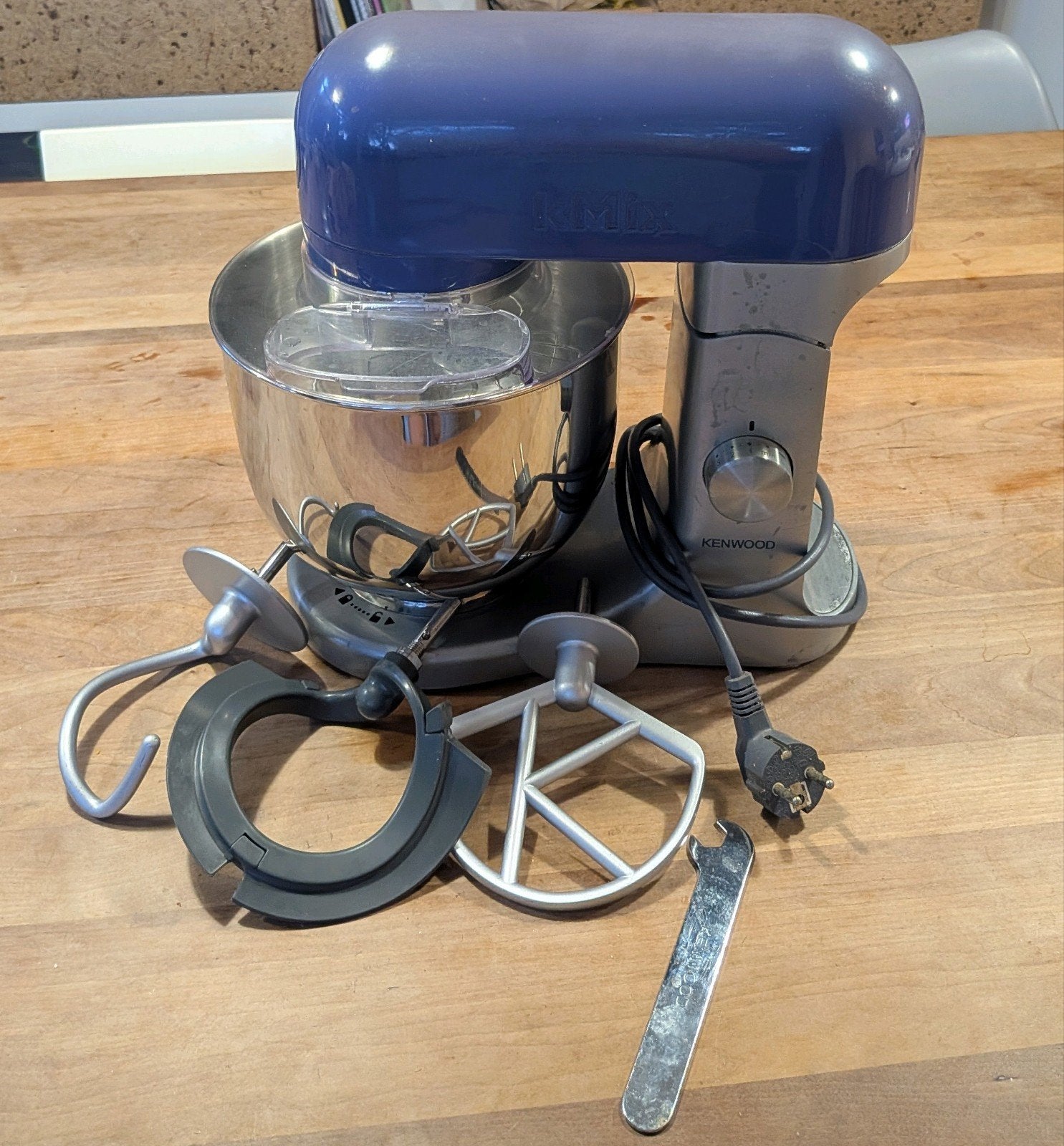 Kenwood kMix blauw met metalen kom, 4 liter of meer, Ophalen, Gebruikt, 3 snelheden of meer