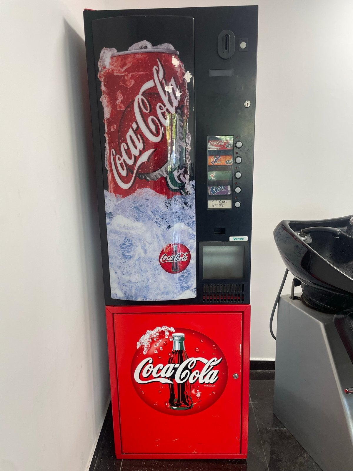 Coca-Cola Vendingmachine - Frisdrankautomaat, Ophalen, Gebruikt