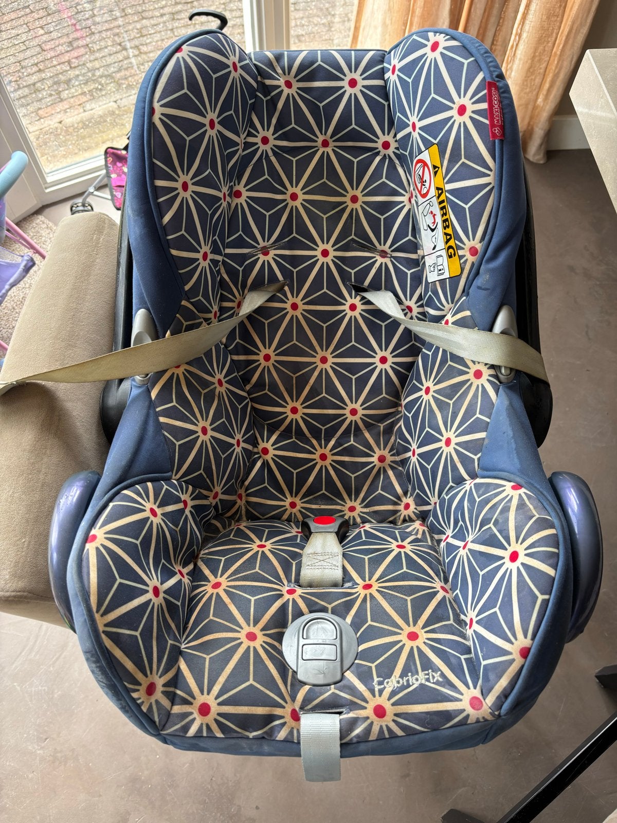 Maxi-Cosi Pearl Autostoel - Gebruikt, Kinderen en Baby's, Autostoeltjes, 0 t/m 13 kg, Maxi-Cosi, Gebruikt, Autogordel