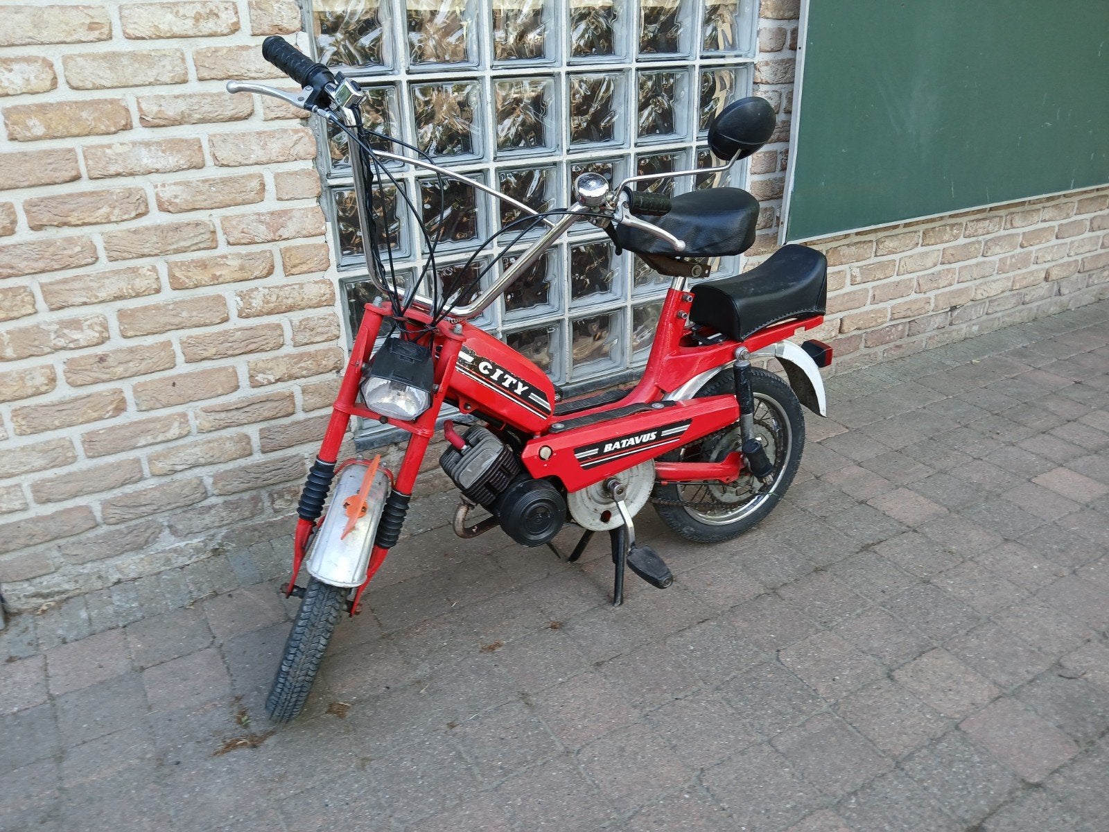 Batavus city brommertje, Fietsen en Brommers, Ophalen, Zo goed als nieuw, Quadro