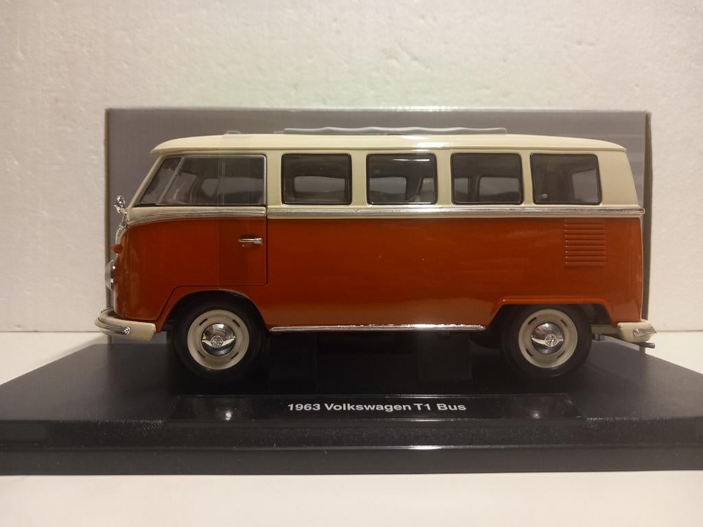 Volkswagen T1 Combi Transporter 1962 Welly metal 1:18 KRD, Ophalen of Verzenden, Zo goed als nieuw, Auto, Welly