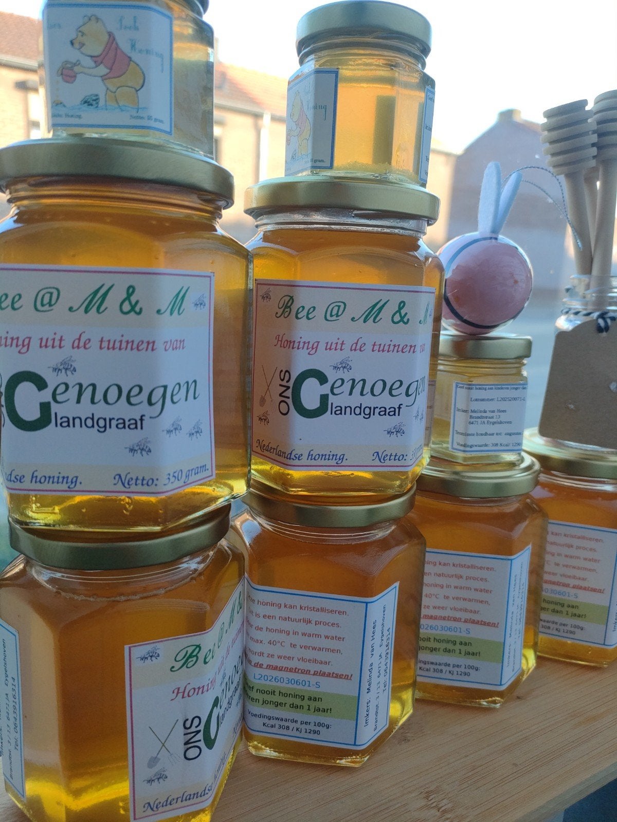 🍯 🐝 Bee @ M&M 🐝 🍯 er is weer imker Honing
!!!, Ophalen
