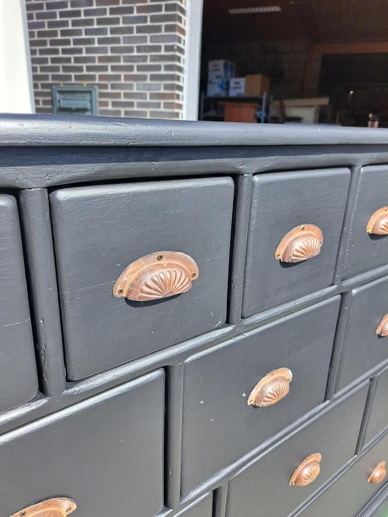 Matzwarte ladekast refurbished, Huis en Inrichting, Kasten | Ladekasten, Ophalen, RoDeKo Volendam, R.kooij65@gmail.com, Gebruikt