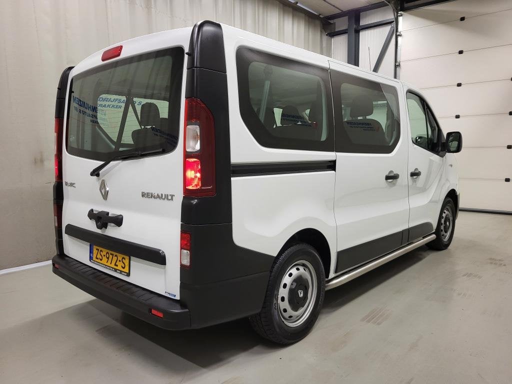 Renault Trafic Passenger 1.6dCi 8-Personenbus - Excl. BTW /, Voorwielaandrijving, Gebruikt, 2000 kg, Wit
