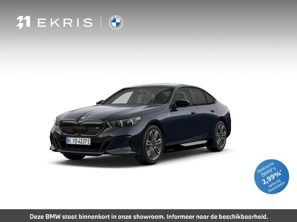 BMW i5 M60 xDrive Sedan | M Sportpakket Pro | Innovation Pac, Auto's, BMW, Automaat, Stof, 2270 kg, Zwart