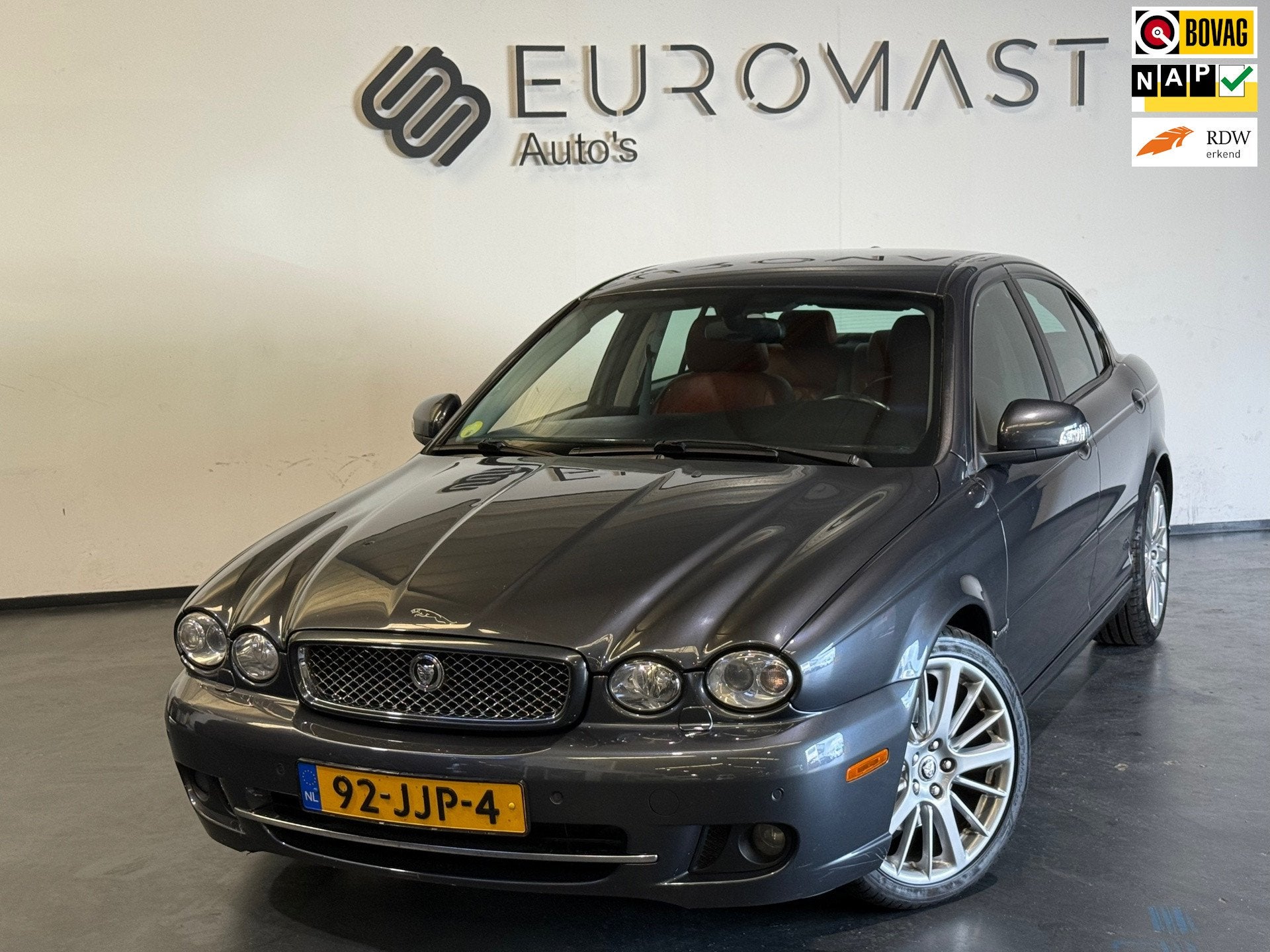 Jaguar X-type 2.2 D Executive Lederbekleding Navi Airco Crui, Auto's, Voorwielaandrijving, Gebruikt, Bedrijf, 168 €/maand