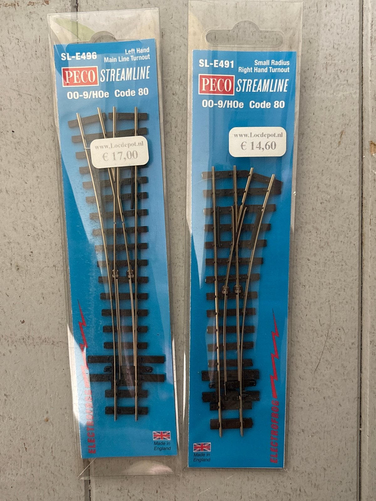 Peco Streamline Wissels SL-E496 (links) en SL-E491 (rechts), Overige merken, Verzenden, Gelijkstroom of Wisselstroom, Nieuw