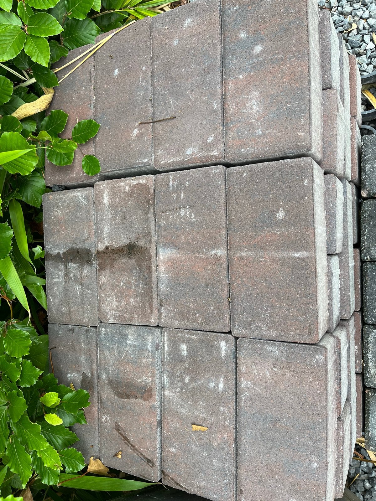 Gratis af te halen: nieuwe betonklinkers 8 cm Oud Emmen, Tuin en Terras, Ophalen, Klinkers, Nieuw, Minder dan 5 m²