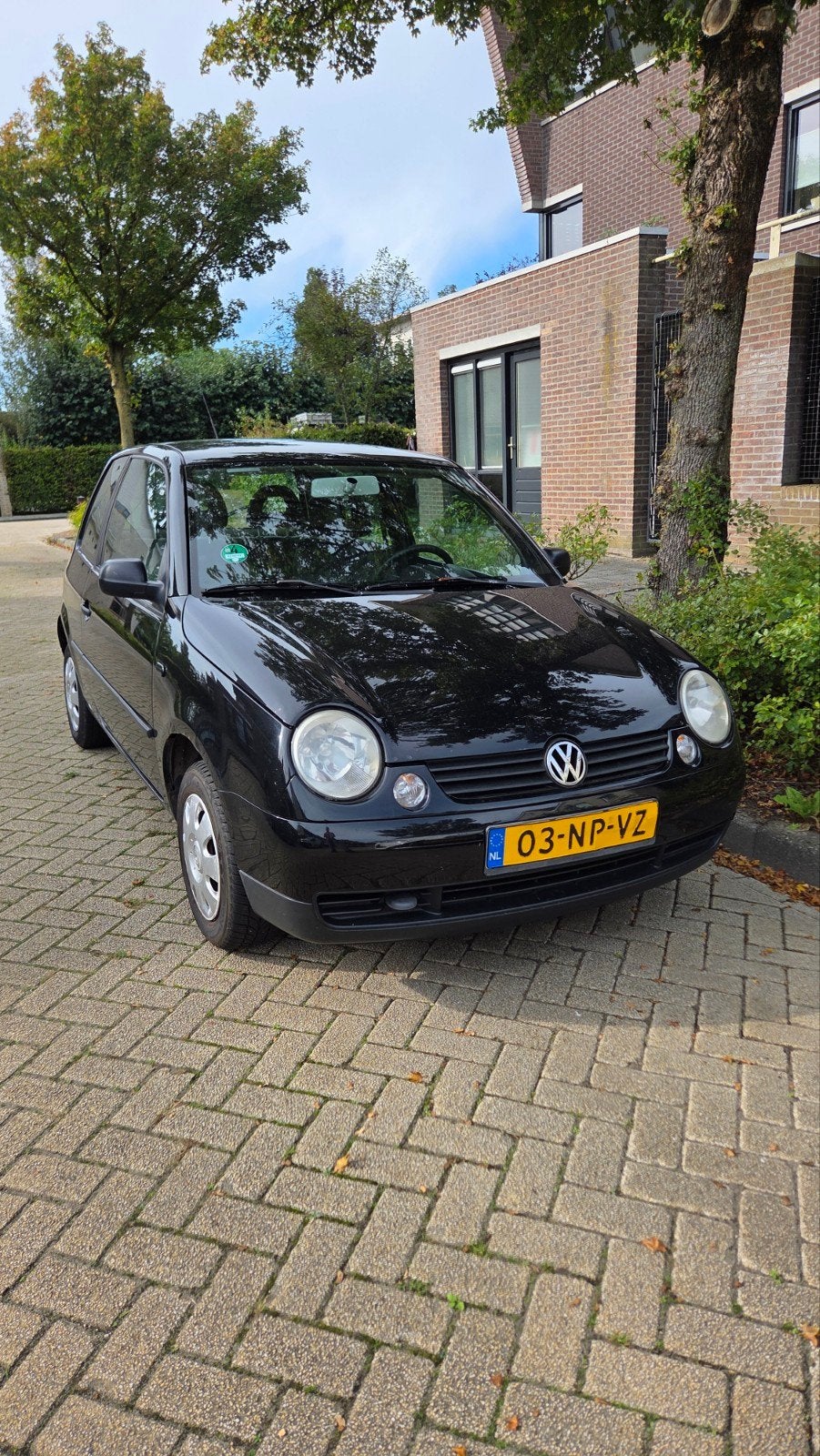 Volkswagen Lupo 1.4 (Nieuwe APK!) 44KW 2004 Zwart, Voorwielaandrijving, 450 kg, 31 €/maand, 4 cilinders