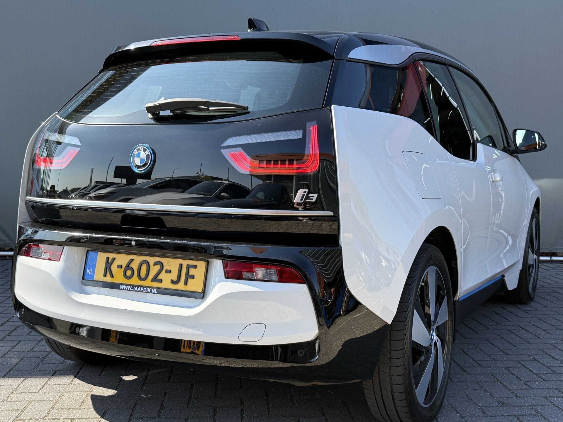 BMW i3 BWJ 2021 Business Edition 120Ah 170 PK 42 kWh FULL LE, Auto's, Automaat, Gebruikt, Met garantie (alle), Wit