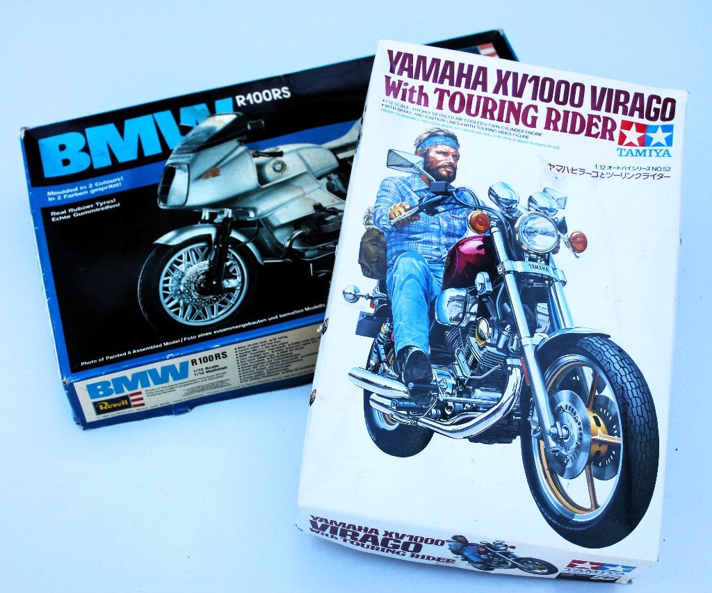 YAMAHA XV1000 VIRAGO + BMW R100RS Bouwpaketten + Doos MOTORS, Gebruikt, Ophalen of Verzenden, Tamiya, Groter dan 1:32