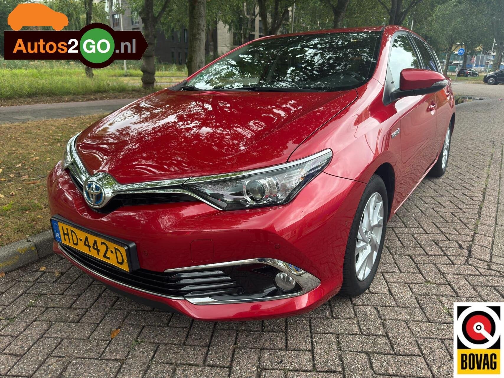 Toyota Auris 1.8 Hybrid Executive, Gebruikt, Euro 6, 4 cilinders, Origineel Nederlands