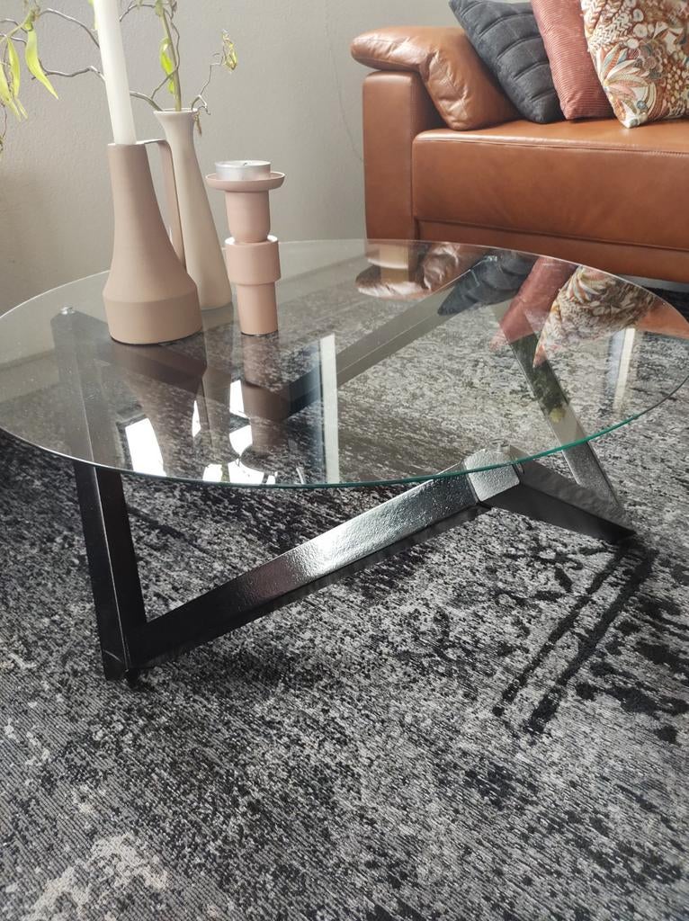 Glazen salontafel met bijzonder houten onderstel, Ophalen, 50 tot 100 cm, 50 tot 100 cm, Zo goed als nieuw